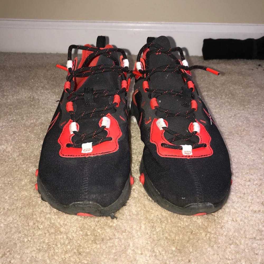 Nike Reacts 🔥 - Picture 3 of 4